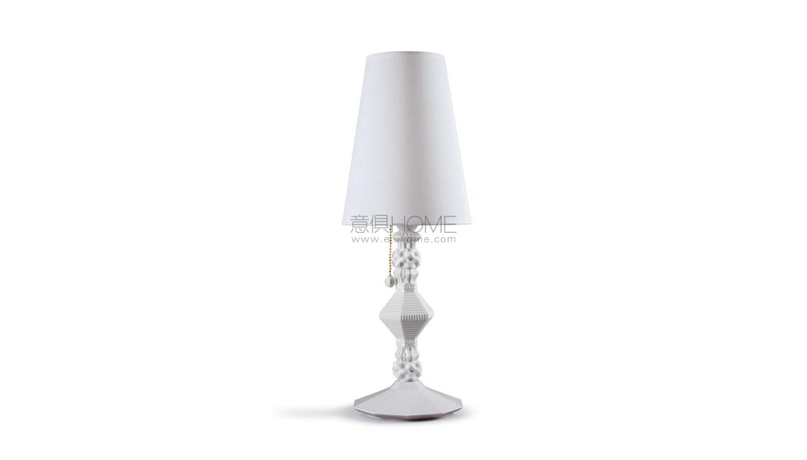 Belle de Nuit Table Lamp. White台灯
