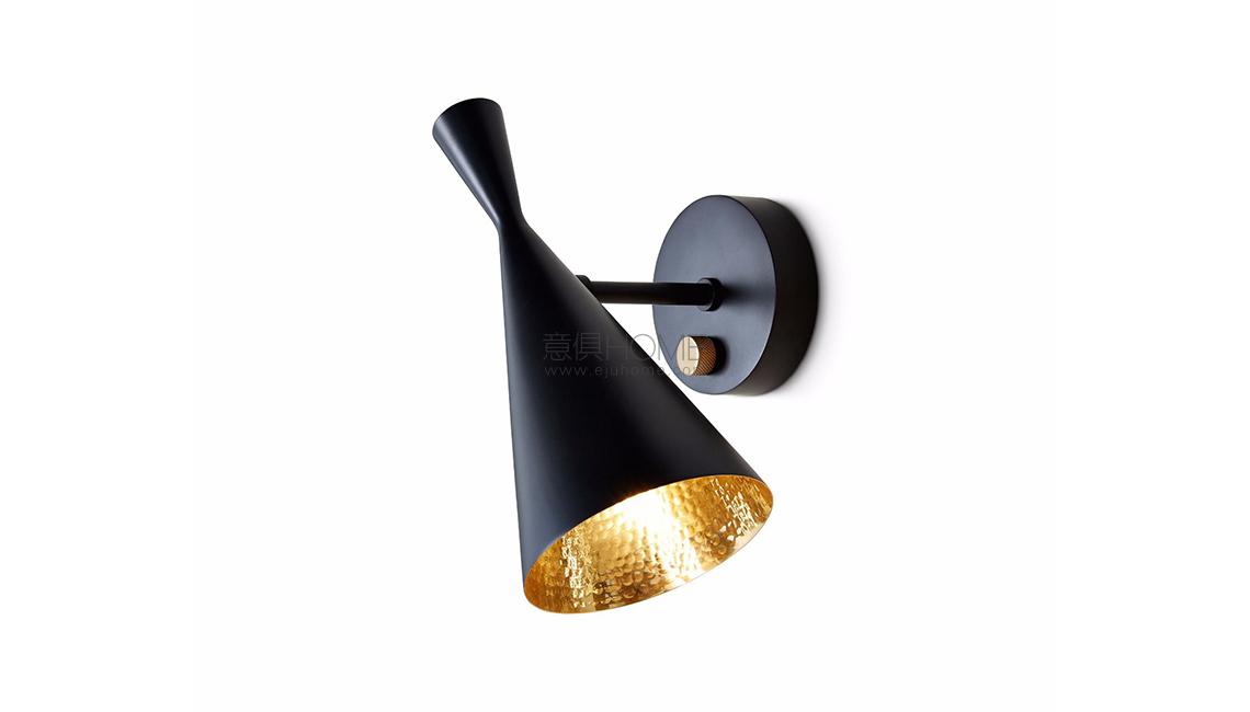 BEAT WALL LIGHT BLACK壁灯